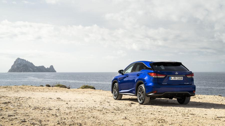  Lexus RX450h F-Sport 2019 года  (WW) (фото 11 из 42)
